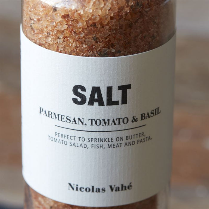 Nicolas Vahé - Salt med parmesan, tomat og basilikum