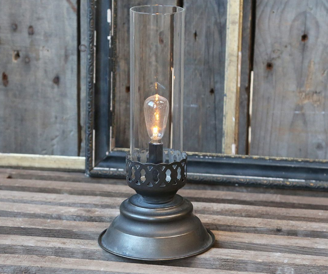 Chic Antique - Fransk lampe med pære (25310-25)